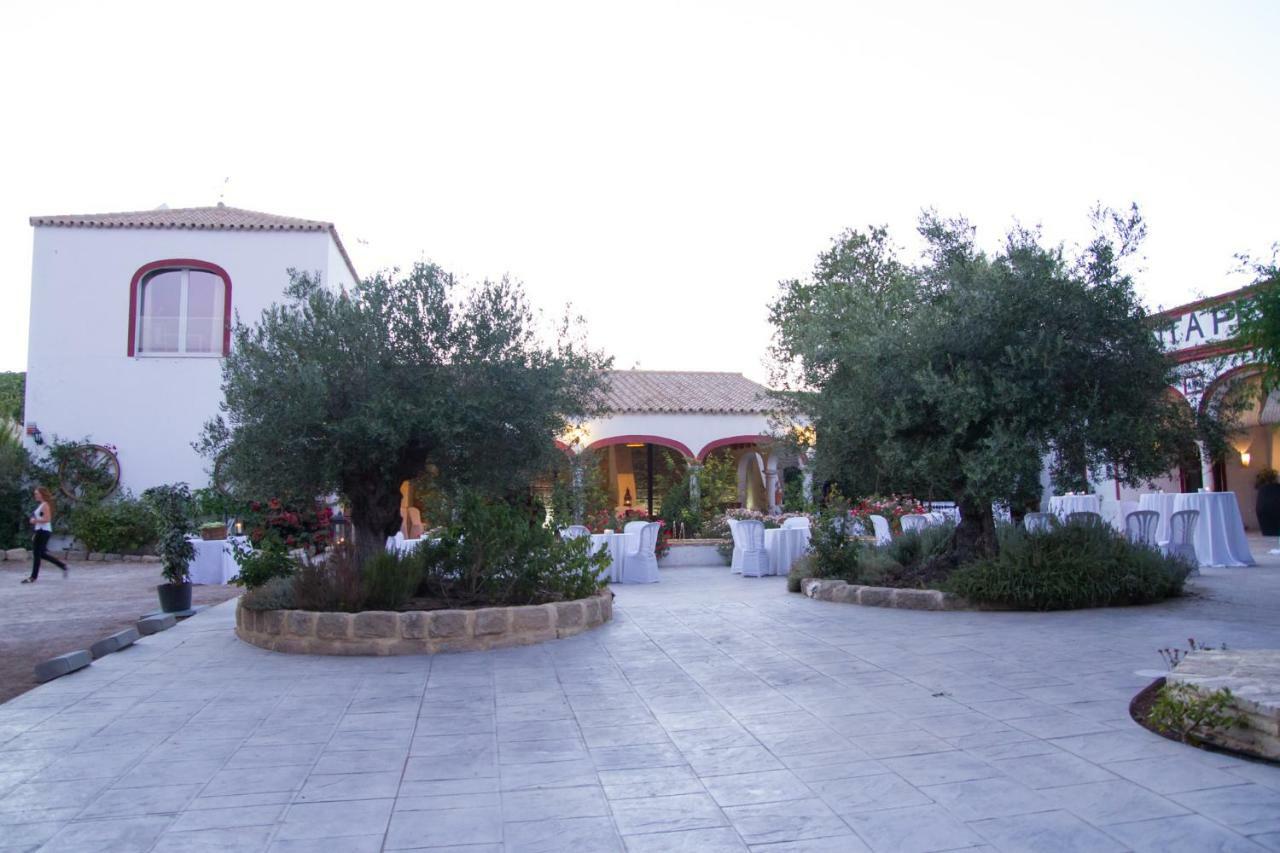 Hostal Viña Santa Petronila Jerez de la Frontera Exterior foto